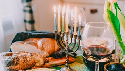 九游娱乐APP-自动驾驶科技加入F1赛场引发热议，自动驾驶大赛第一名